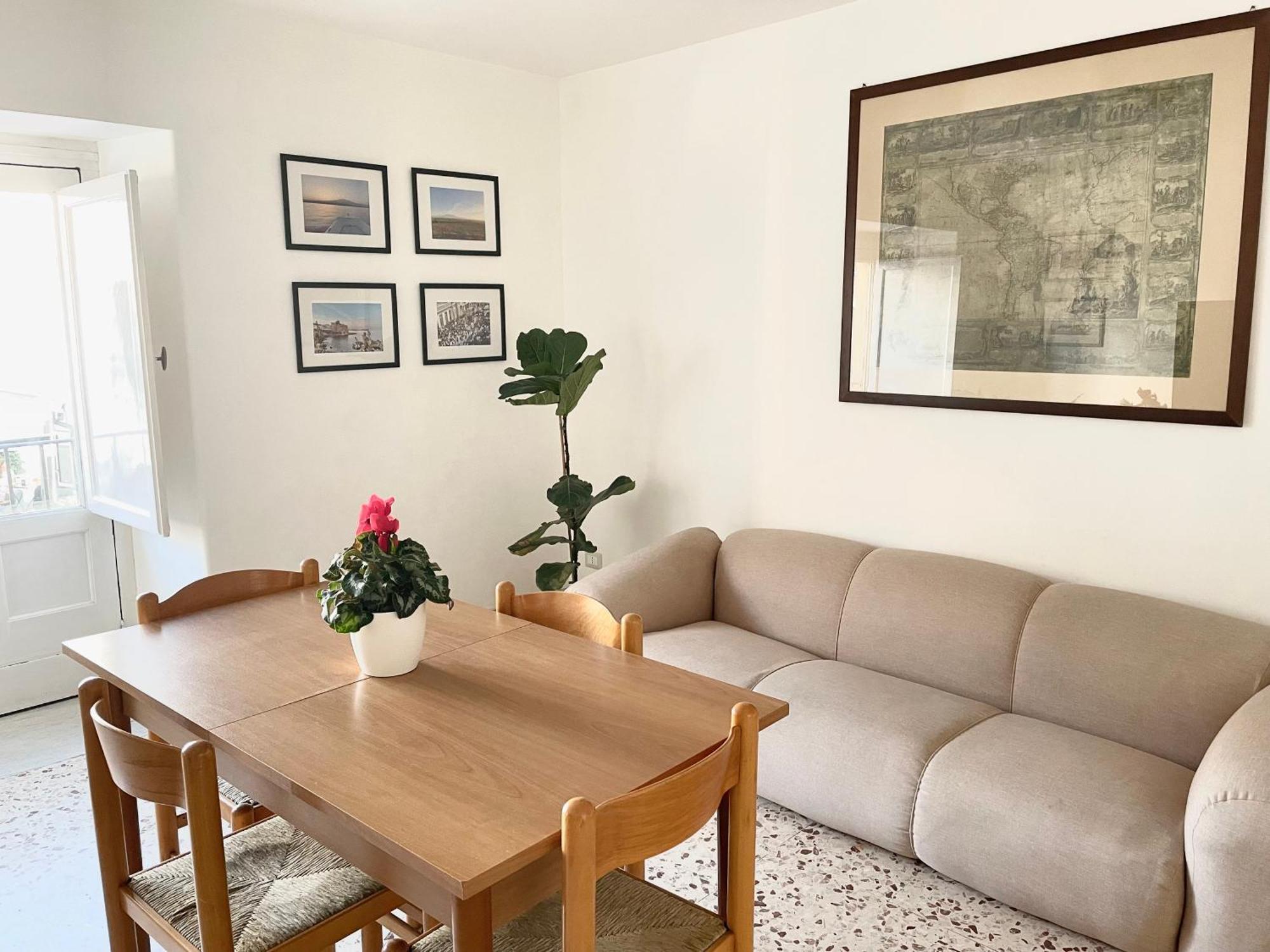 Lorenzo'S House Catania City Centre - Comfortable Large Apartment With 2 Bedrooms And 2 Baths, Close To Trains, Metro And Bus Station Exteriér fotografie
