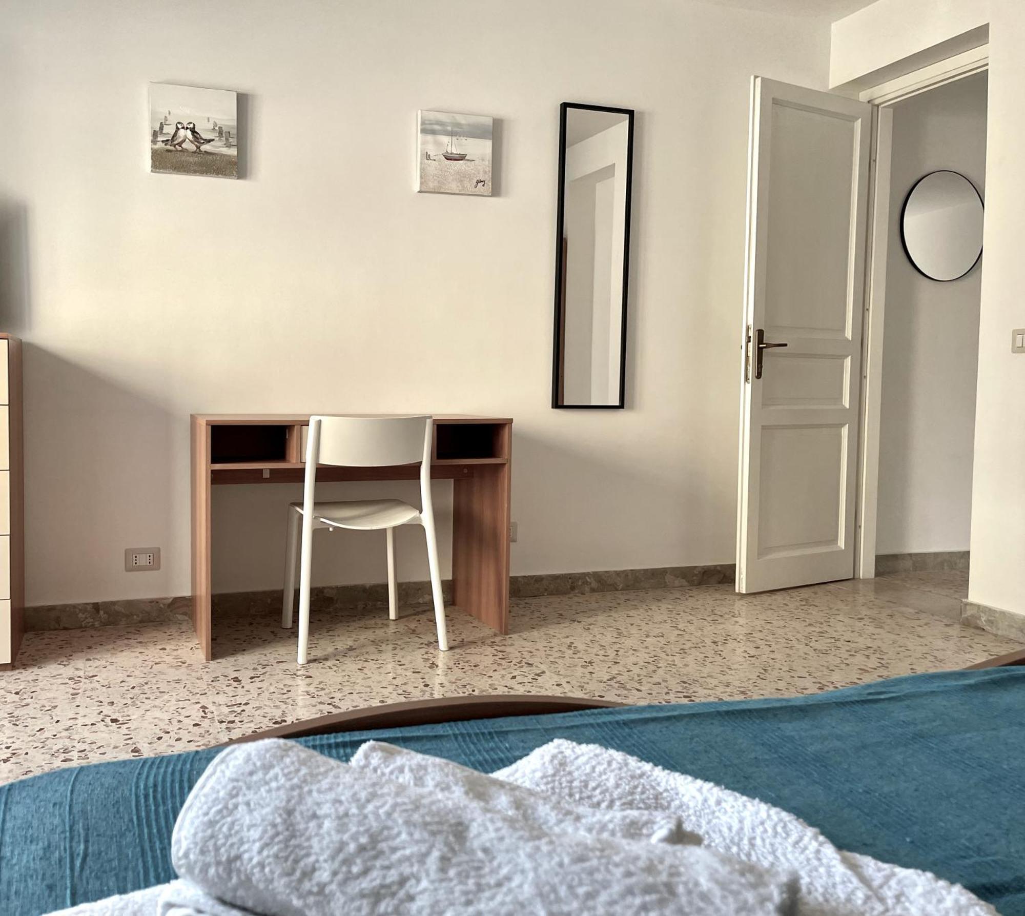 Lorenzo'S House Catania City Centre - Comfortable Large Apartment With 2 Bedrooms And 2 Baths, Close To Trains, Metro And Bus Station Exteriér fotografie